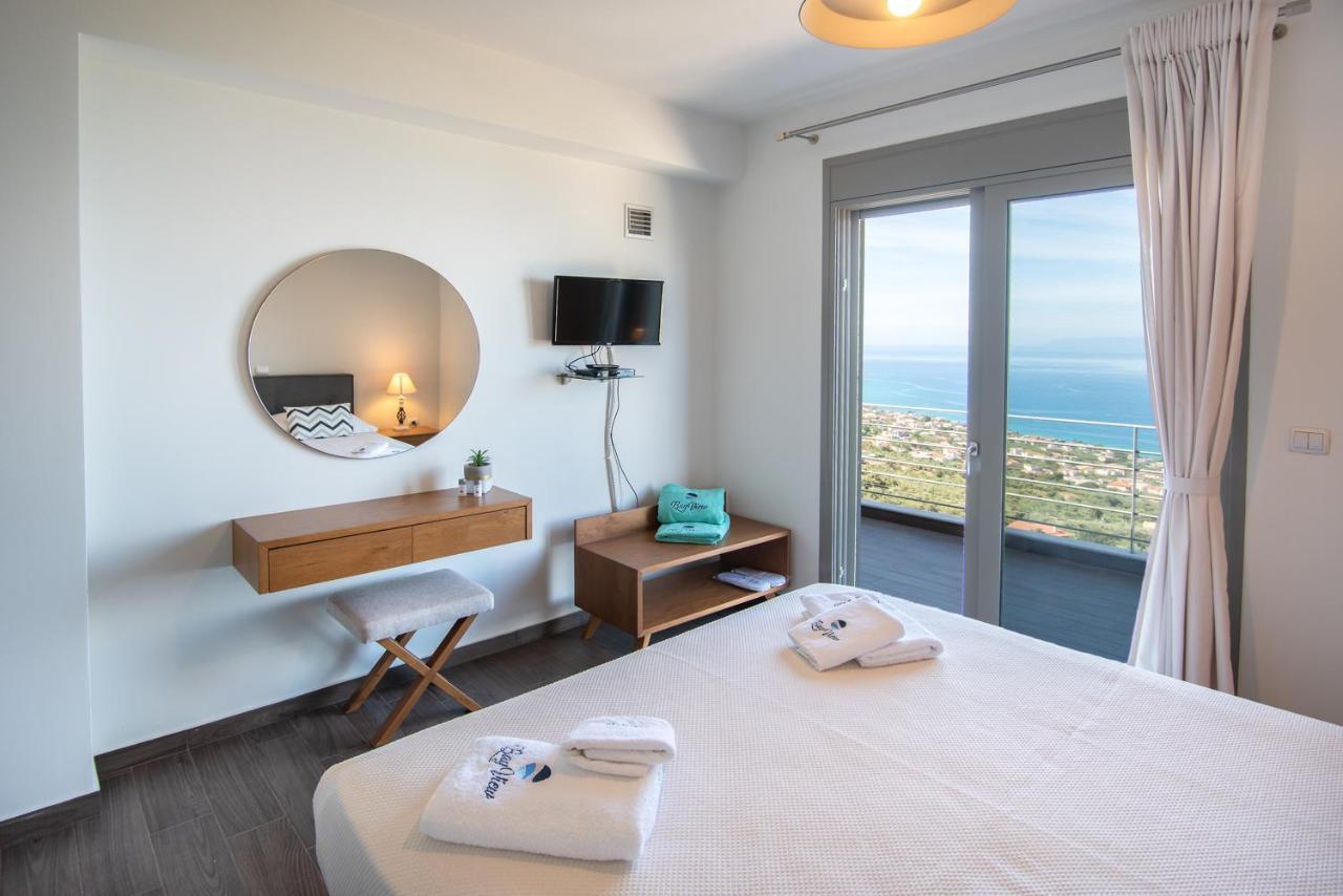 Bay View Guesthouses Καλαμάτα Εξωτερικό φωτογραφία